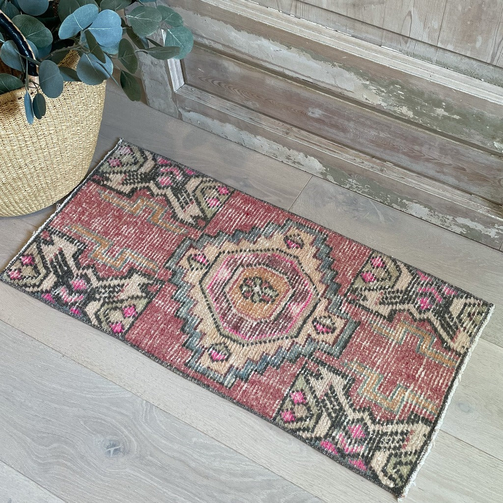 Mini Vintage Rug No. 9